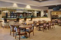 Kindersley Inn - ที่มีบาร์