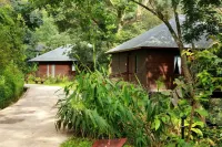 The Ibnii - Eco Luxury Resort