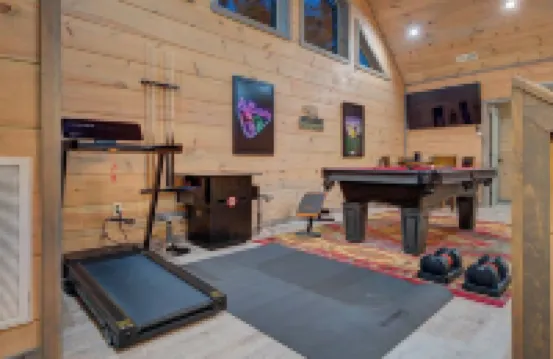 Incredible Mountain Views, 5 King Suites w/Balconies, 3 Fire Pits, Hot Tubs