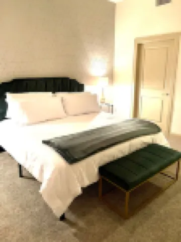 NRG suite with free parking