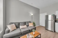 1BR Retreat Prime Location Stay in Historic Charm - 2 estrellas