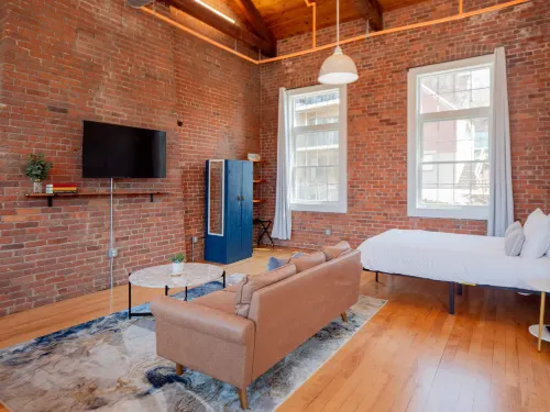 High Ceilings and Original Brick Walls - Stylish Historic Loft Retreat Hotels in Providence