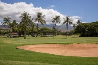 Private Lanai and Resort Amenities - Gorgeous Tropical Haven