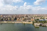 VESTA - Panoramic Duplex APT - 3BR - Zamalek Hotels in Kairo
