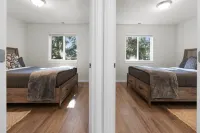 Private Yard, Fireplace and Smart Amenities - Sleek Modern Retreat