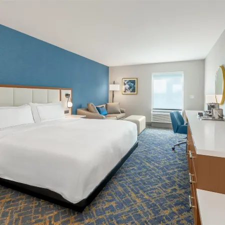 DoubleTree by Hilton Sioux City
