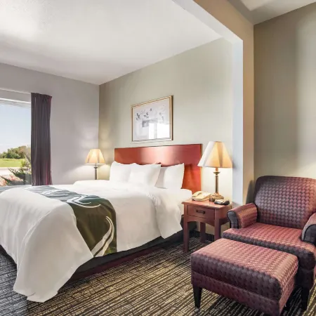 Quality Inn Parsons North