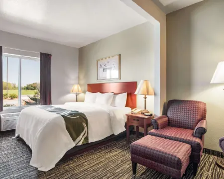 Quality Inn Parsons North Hoteles en Parsons