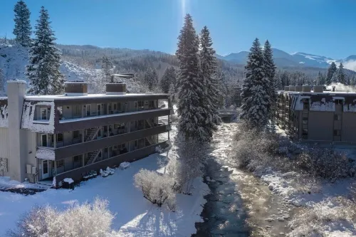 Winter Park Condo on the River: Walk to Downtown!