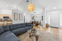 Entire Home near Silver Springs Park and World Equestrian Center/ FirePit