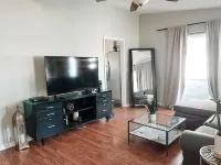 4BR Downtown Oasis - Close to Everything