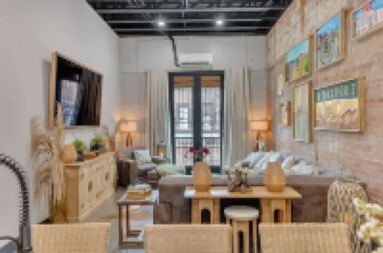 Urban Artistry Loft Retreat