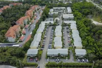 Beautiful two bedroom apartment in Naples