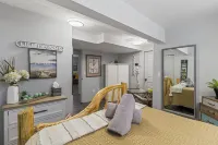 Rayleigh River Retreat - Garden Oasis - balcón