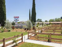 River Lodge Paso - 21 & over Pool Ξενοδοχεία στην πόλη Paso Robles