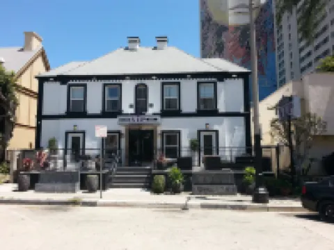 Hollywood VIP Hotel Hotel dekat TCL Chinese Theatre