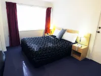 Edinburgh Motor Inn Hotel di Warragul