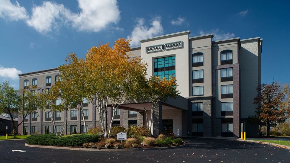 Hotel Trilogy Albany Airport, Tapestry Collection by Hilton