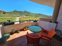 Country View Apartment