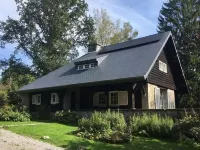 Large Hunting Lodge with Enormous Beautiful Garden Hotels in Vielsalm