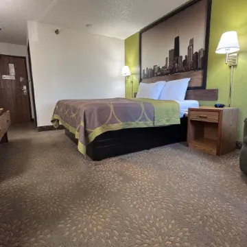 Super 8 by Wyndham Mokena/Frankfort /I-80