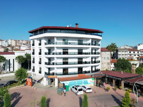 Ceneviz Suit Hotel Các khách sạn ở Akçakoca