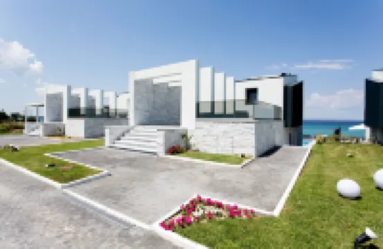 Crystal Villas & Suites