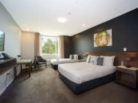 Sfera's Park Suites & Convention Centre Hotels in Adelaide