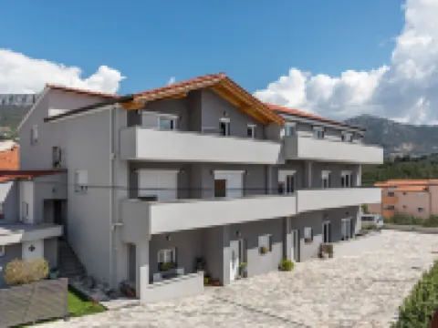 Apartments Villa Salona Sky Hotels in Solin