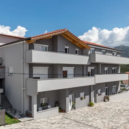 Apartments Villa Salona Sky