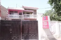Hotel Sareena Residence Hotels near JOONI SUPER STORE WAPDA TOWN PHASE 2 MULTAN