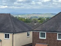 4 Bedrooms Full House Stourbridge Birmingham 라이마켓 쇼핑 센터 주변 호텔