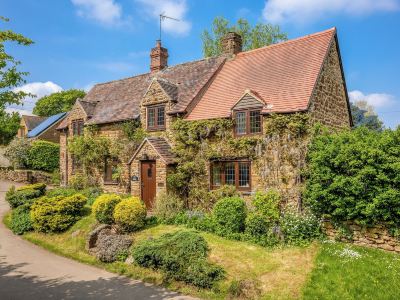 Tom Callows Gorgeous Cottage Oxfordshire