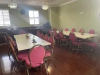 Hotel Pacific Garden Hotels in Gardena