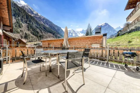 Ferienwohnung Zentral Mit Panorama-Sonnenterrasse by A-Appartments Отели рядом с достопримечательностью «Bergbahnen Brandnertal Ges.m.b.H.»