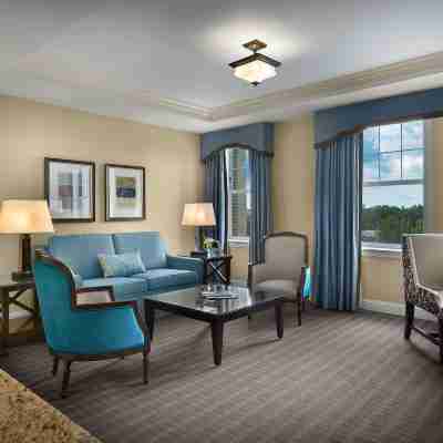 The Royal Sonesta Chase Park Plaza St Louis Rooms