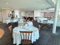 McNevins Maryborough Motel - breakfast