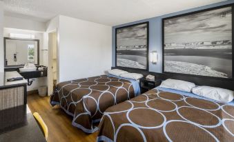 Super 8 by Wyndham Phoenix West