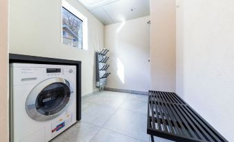 Wadano Hill Chalet by Hhg