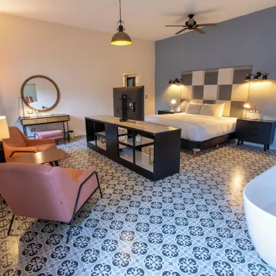 Acqua in Bocca Hotels near Montejo Avenue