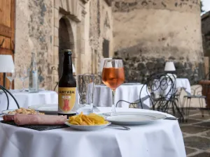 샹테우 드 생 비달