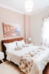 Best House, Ellinou Stratiotou, Ayia, Patra