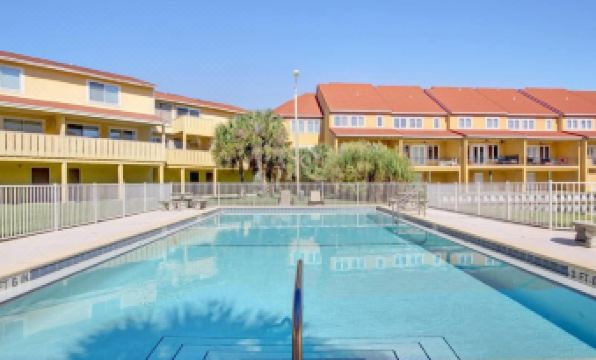 Regency Cabanas #G16