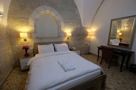 St. George’s Cathedral Pilgrim Guesthouse – Jerusalem Отели в г. Елусалэн