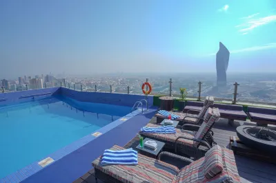 Ramada Encore by Wyndham Kuwait Downtown Hotel a Kuwait