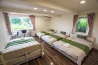 Ritz Garden Niji