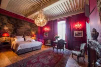 Domaine de Chalaniat Hotels in Champeix