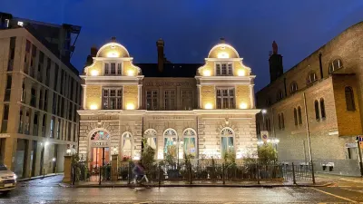 Limehouse Library Hotel Отели рядом с достопримечательностью «School of Engineering and Materials Science»