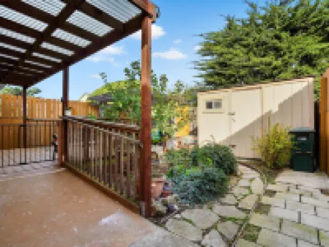 Spacious 5Br Coastal Retreat - 8 Beds Beach & Golf Hotels in Pacifica