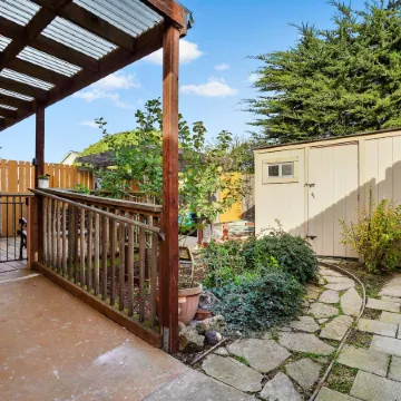 Spacious 5Br Coastal Retreat - 8 Beds Beach & Golf